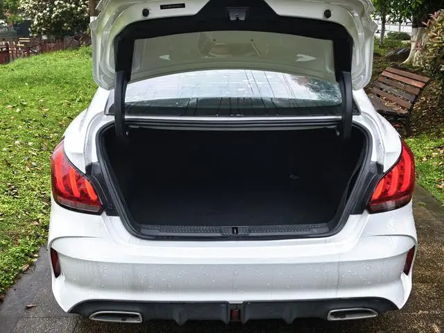 MG MG5 180DVVT CVT Youth Deluxe Edition