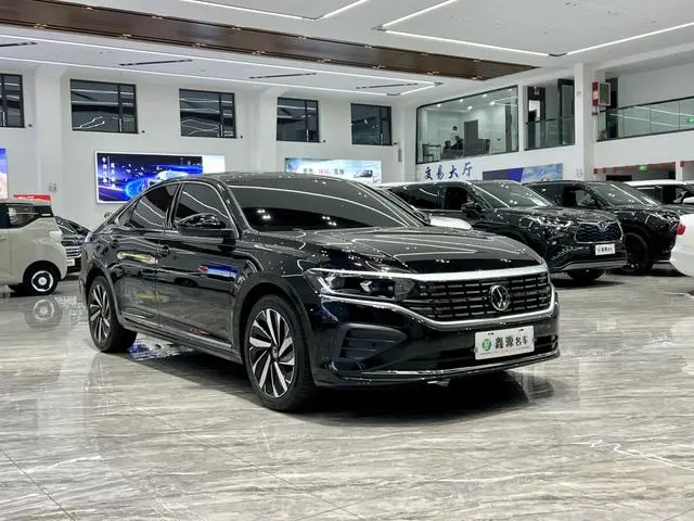 Volkswagen Passat Outstanding 330TSI Elite Edition