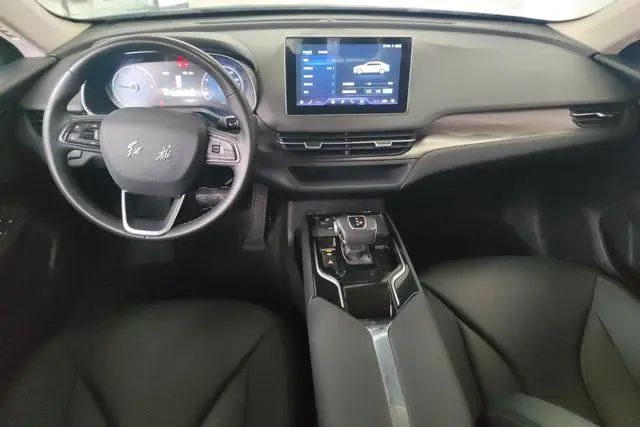 Hongqi Hongqi E-QM5 Rechargeable Qiyue Edition
