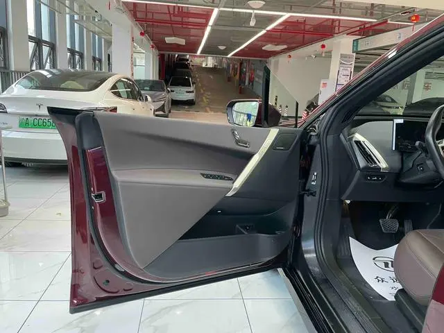 BMW BMW iX xDrive40