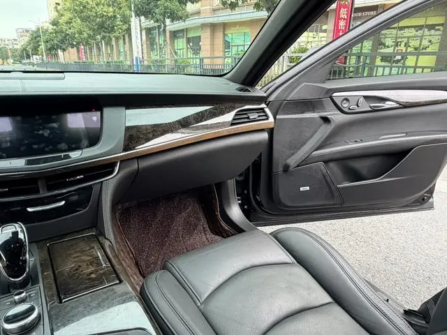 Cadillac Cadillac CT6 28T luxury