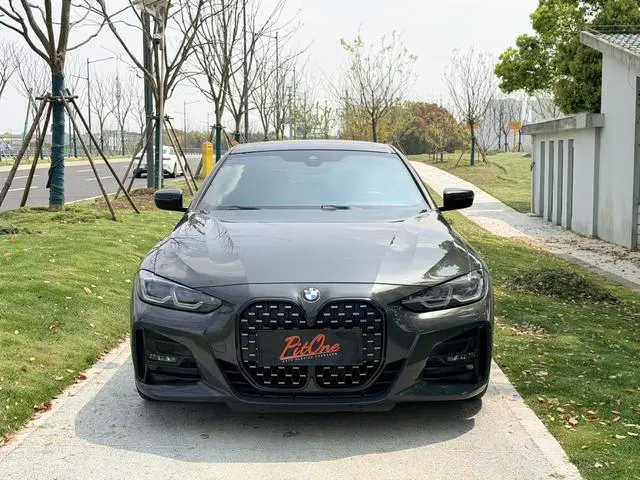 BMW BMW 4 Series 425i M sports suit