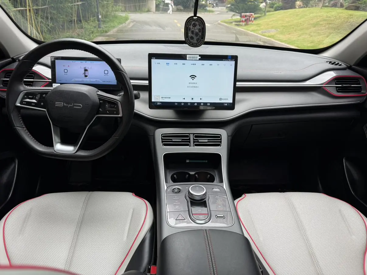 BYD Destroyer 05 DM-i 55KM luxury type