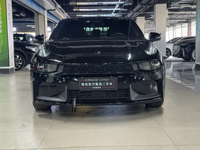 LYNK & CO Lynk 03 1.5TD DCT Champion Edition