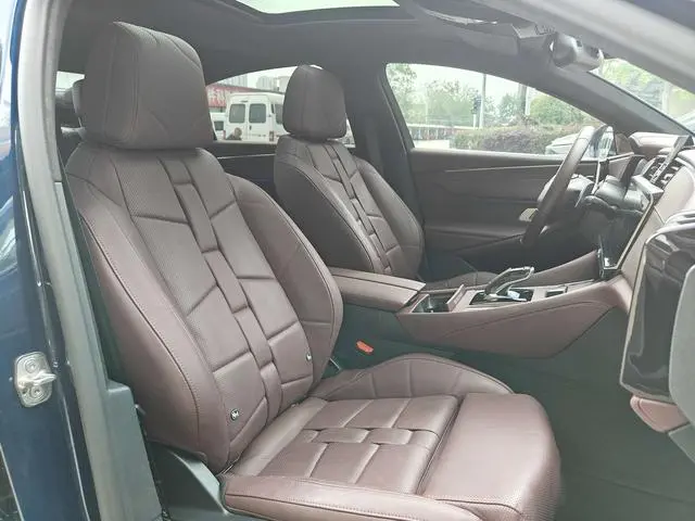 DS DS 9 PHEV 1.6T E-TENSE Opera Version