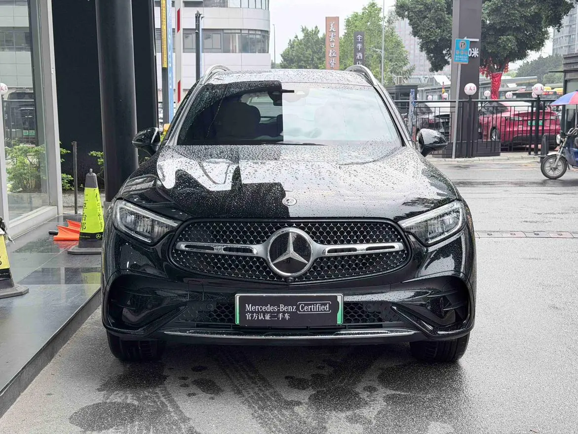 Mercedes-Benz Mercedes-Benz GLC PHEV GLC 350 e L 4MATIC Collector's Edition