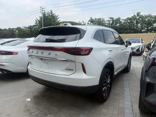 Haval Haval H6 The third generation 1.5 GDIT automatic Max version