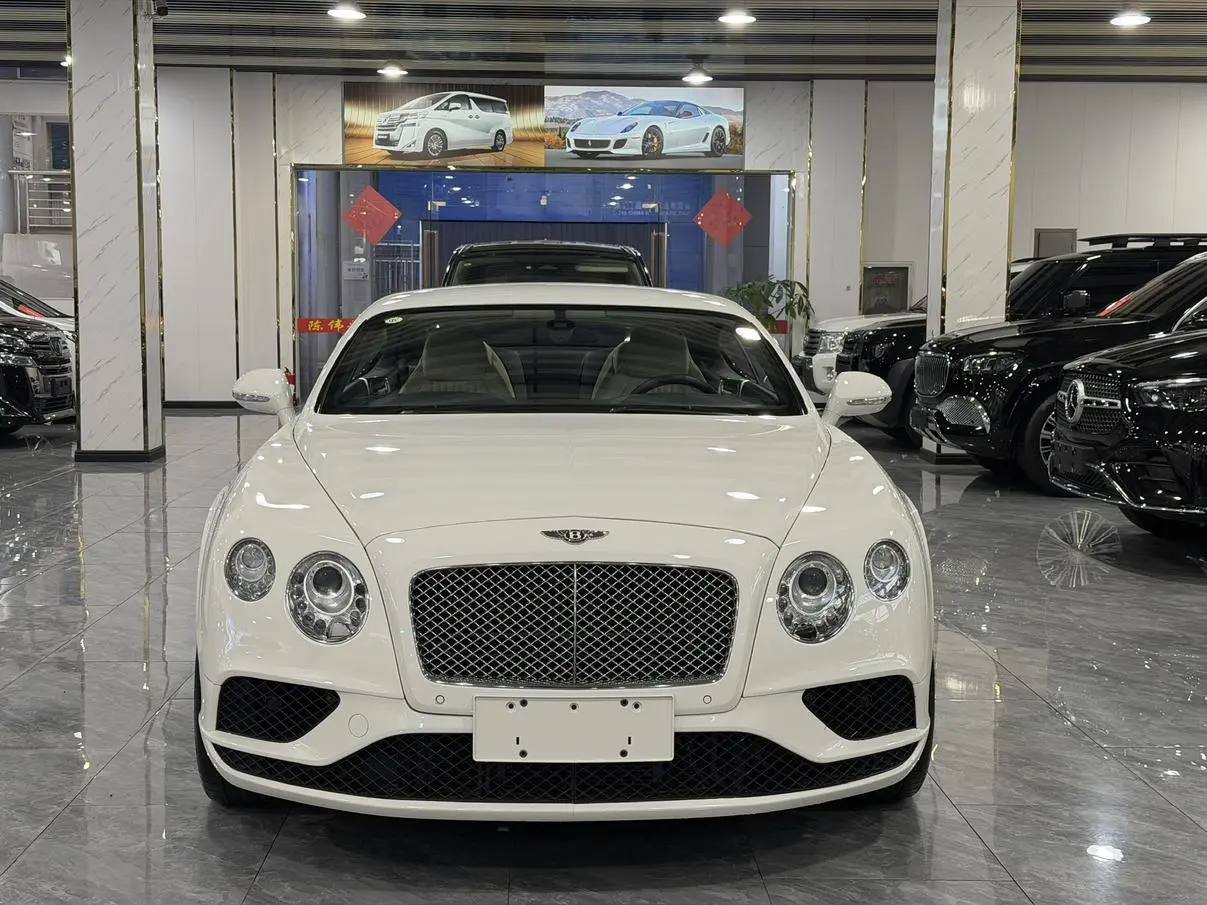 Bentley Continental 4.0T GT V8 Standard Edition