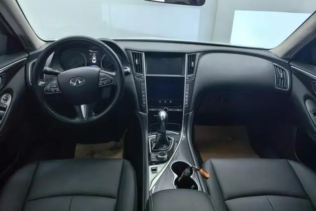 Infiniti Infiniti Q50L 2.0T Comfort Edition