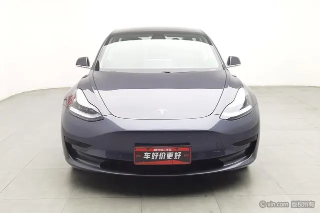 Tesla Model 3 Upgraded version of standard battery life rear drive
