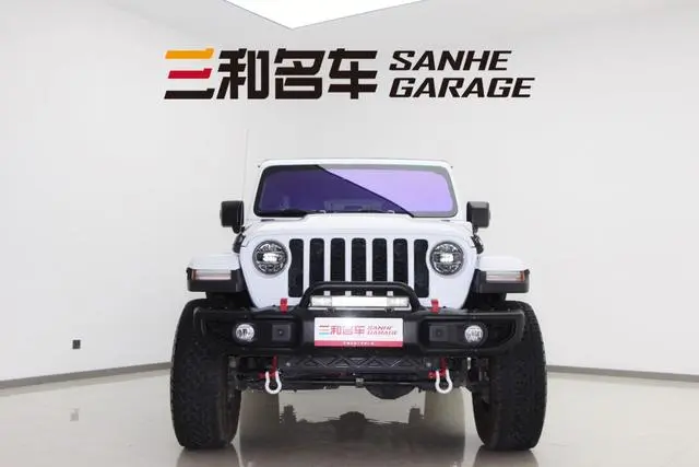 Jeep Wrangler 4xe PHEV Four-door 2.0T 4xe Sahara