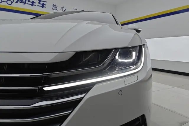 Volkswagen Volkswagen CC 330TSI Charm Edition Country VI