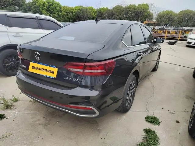 Volkswagen Lavida 1.5L automatic Full Yi version