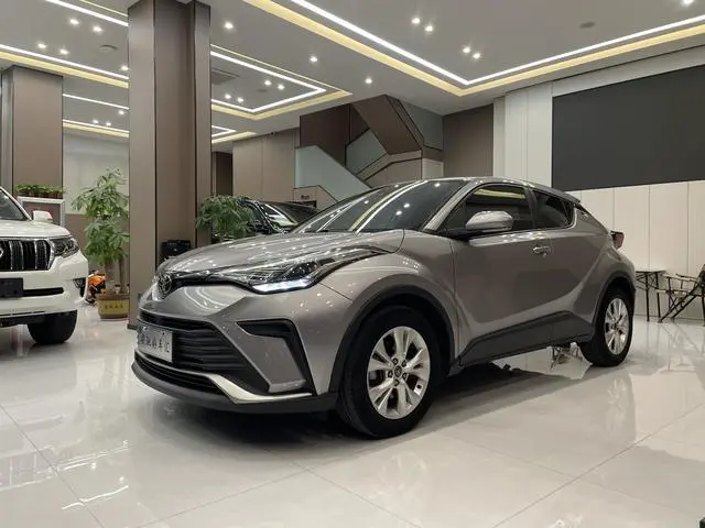 TOYOTA IZOA 2.0L Yixiang Edition