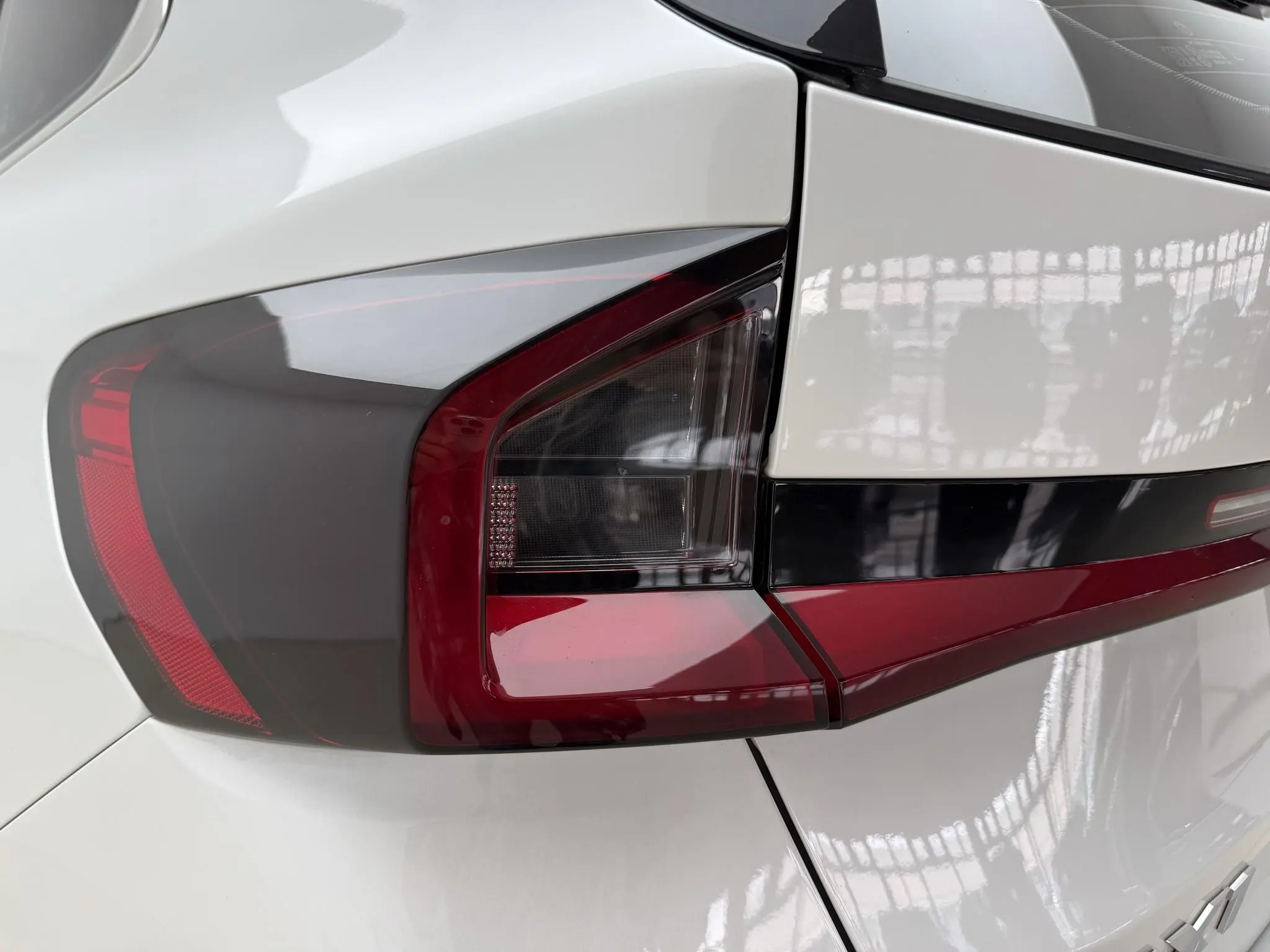 BMW BMW iX1 eDrive25L M sports suit