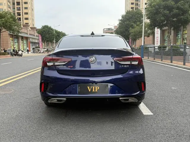 Buick Regal GS 28T Premium type