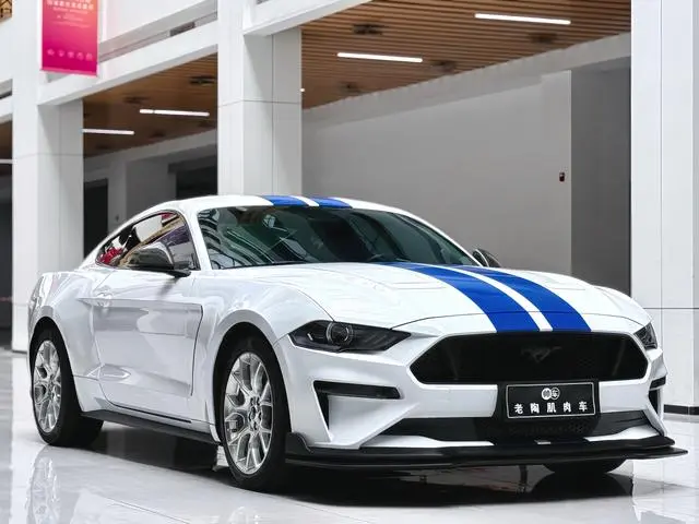 Ford Mustang 2.3T EcoBoost