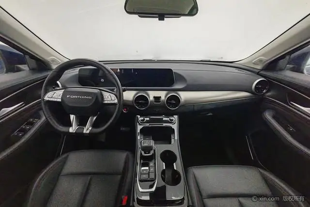 Dongfeng Fengxing Popular T5 EVO 1.5TD DCT Diamond Edition