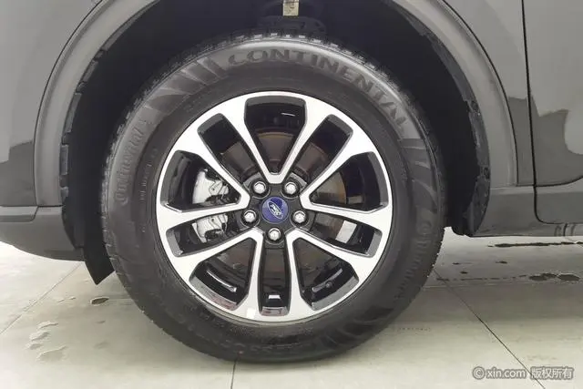 Ford Ruiji EcoBoost 245 two-wheel drive leisure model