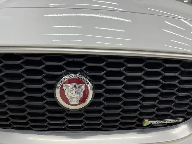 Jaguar Jaguar XEL 2.0T 250PS R-DYNAMIC S Enterprising Sports Edition