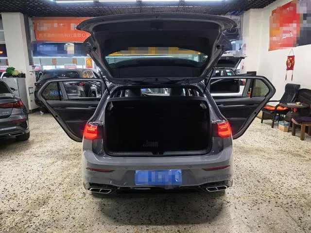 Volkswagen golf 280TSI DSG R-Line Lite