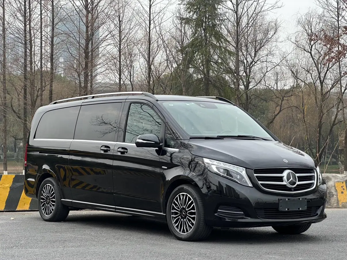 Mercedes-Benz Mercedes-Benz V-class V 260 L Premium Extended Version