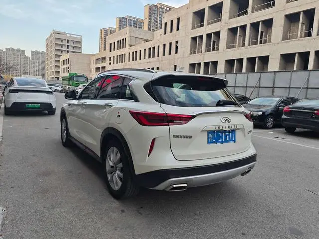 Infiniti Infiniti QX50 2.0T two-wheel drive fashion version