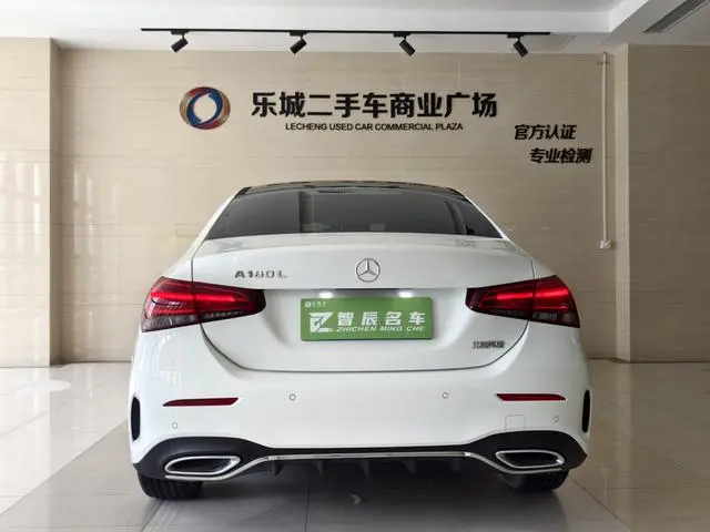 Mercedes-Benz Mercedes-Benz A-class Second facelift A 180 L sports sedan