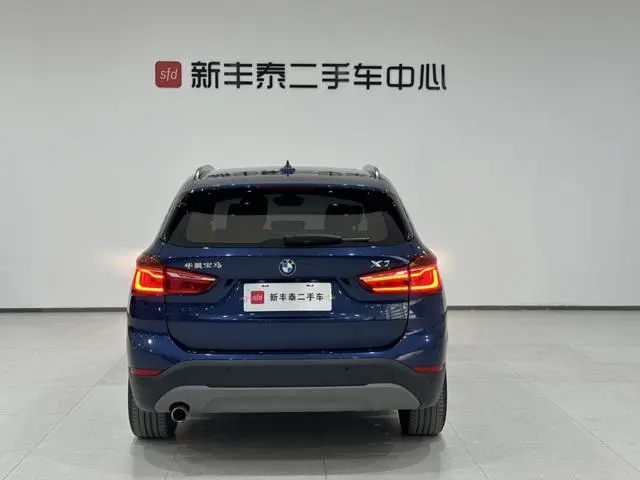 BMW BMW X1 sDrive18Li fashion type