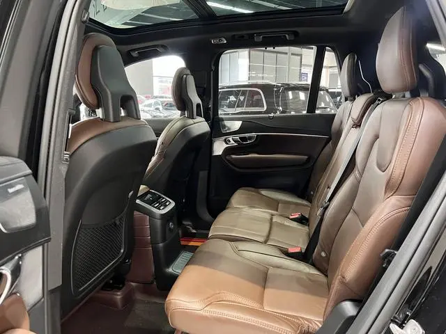 Volvo Volvo XC90 PHEV E-drive hybrid T8 Zhizun Deluxe Edition 7 Seats