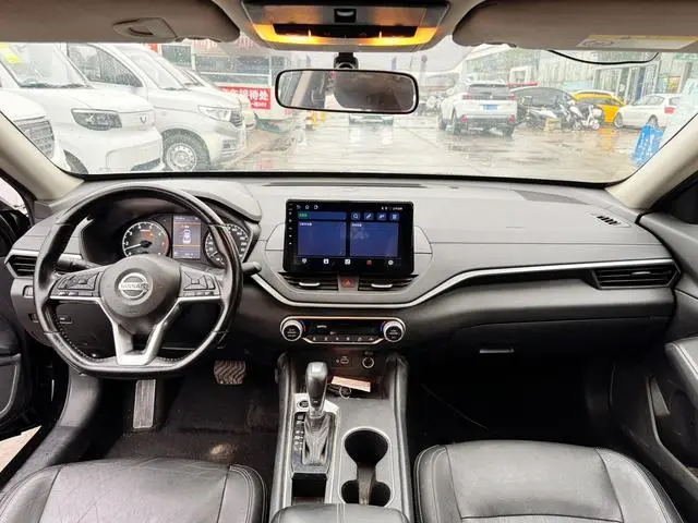 Nissan Teana 2.0 L XL Comfort Edition