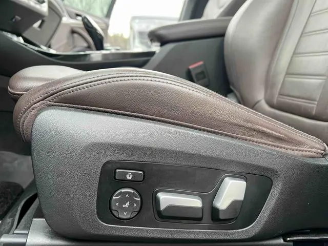 BMW BMW X3 xDrive28i M sports suit