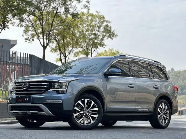 GAC Trumpchi GS8 320T two-wheel drive luxury Zhilian Edition 7 seats