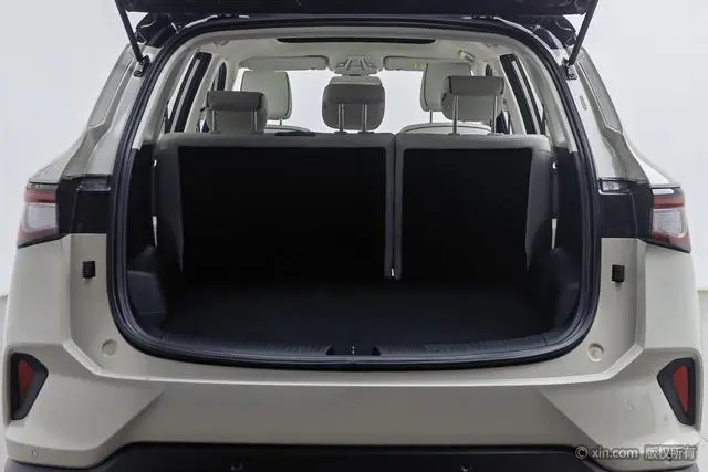 Wuling Wuling Xingchen 1.5T automatic star Obsidian version