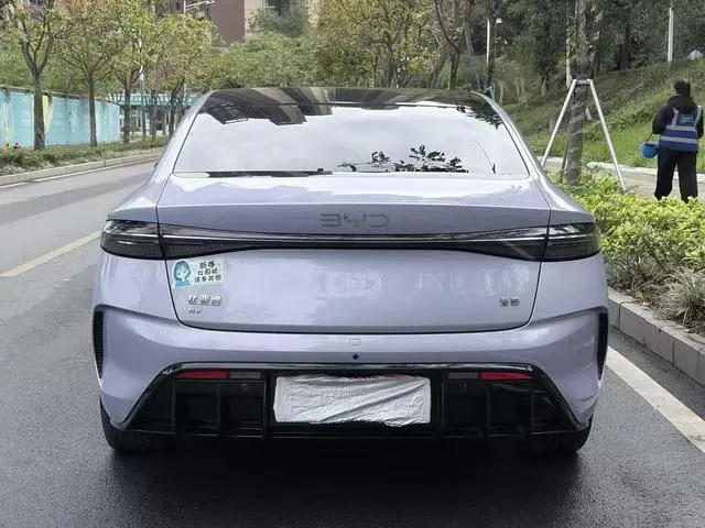 BYD seal 650 long battery life version