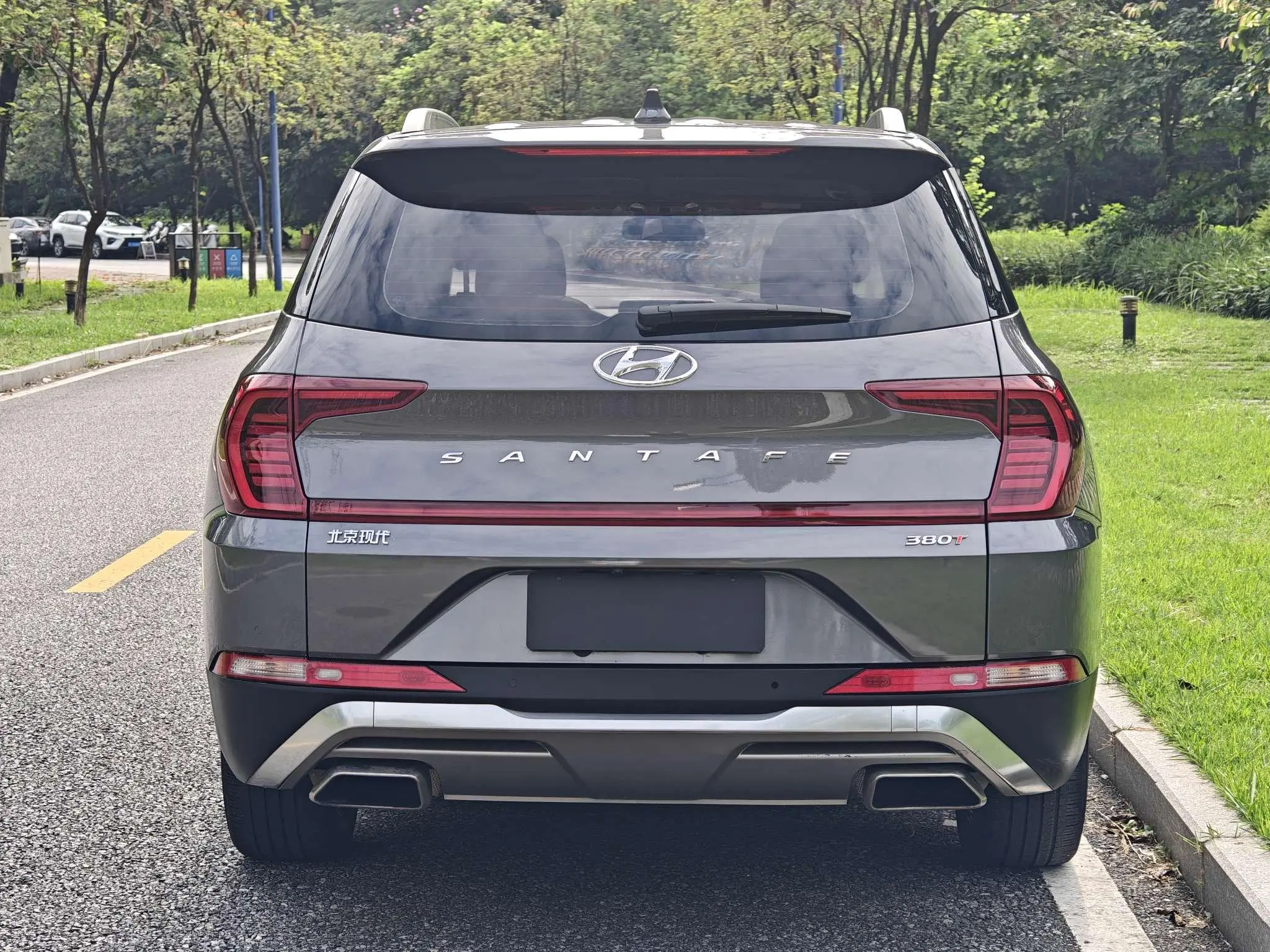 Hyundai Shengda 380 TGDi GLS automatic two-wheel drive deluxe edition Country V
