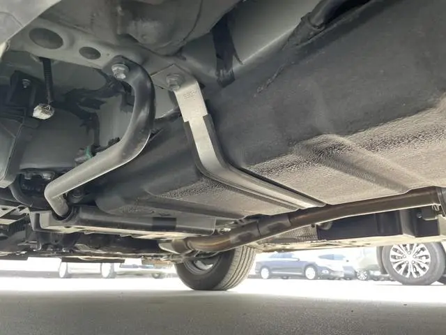 TOYOTA Wilfa Dual engine 2.5L HV Deluxe Edition