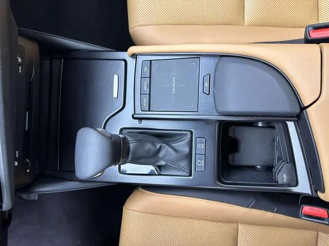 Lexus Lexus ES 200 Excellent Edition