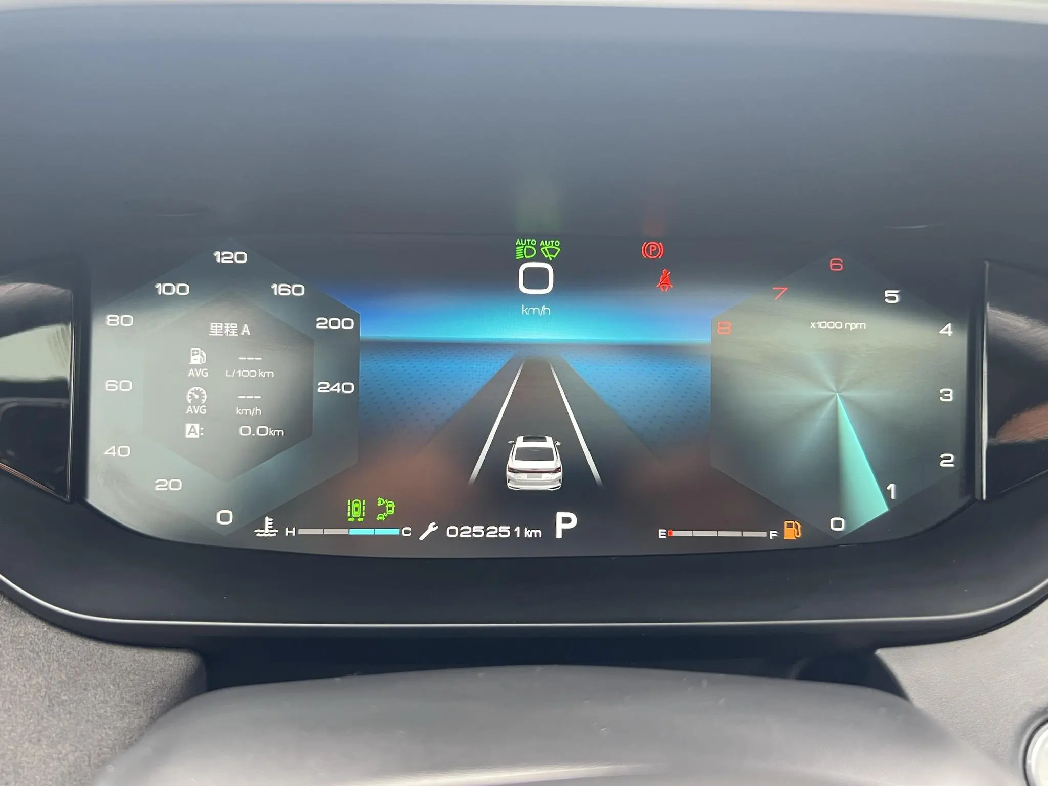 Dongfeng Fengshen Yi Hyun MAX 1.5T Super Burning Cool Dad Version