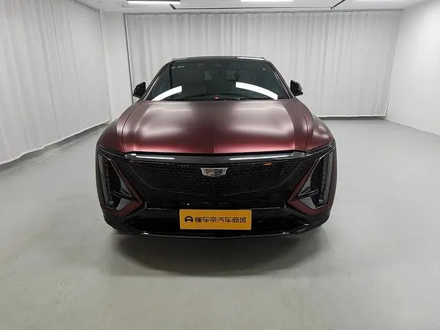 Cadillac IQ Ruige Four-wheel drive high-performance premium edition