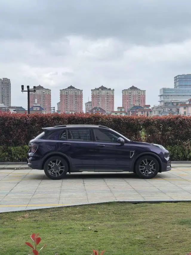 LYNK & CO Lynk 01 2.0TD two-wheel drive Pro