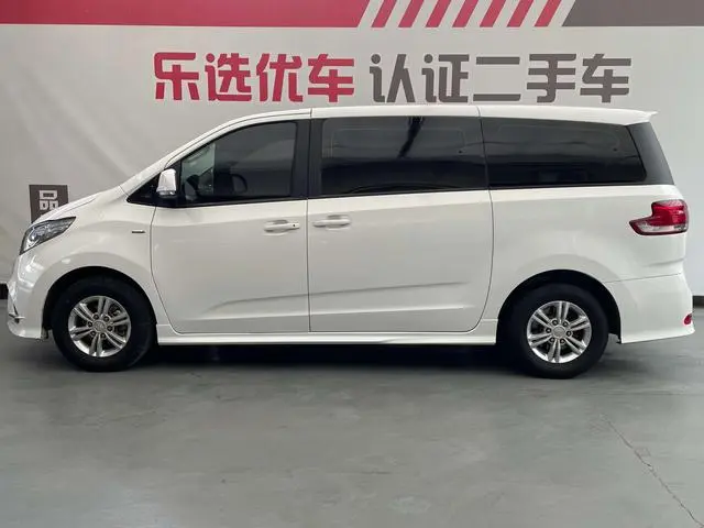 Maxus Chase G10 2.0T gasoline Automatic Elite Edition 7 seats