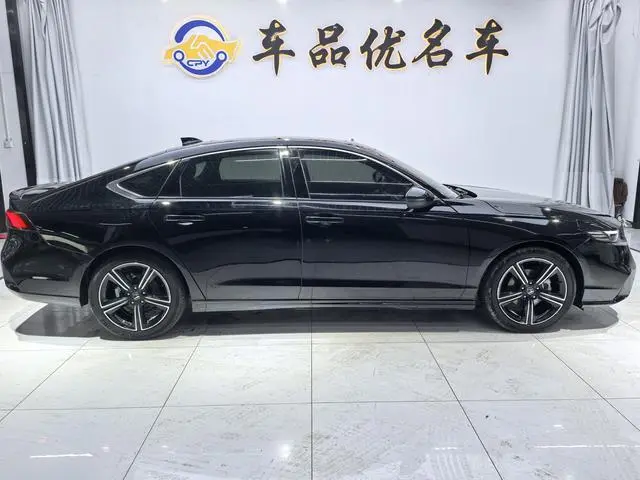 Honda Yingshipai 260TURBO Jingyue Edition