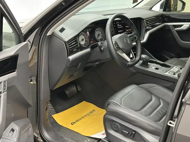 Volkswagen Touareg 2.0 TSI Pilot Special Edition