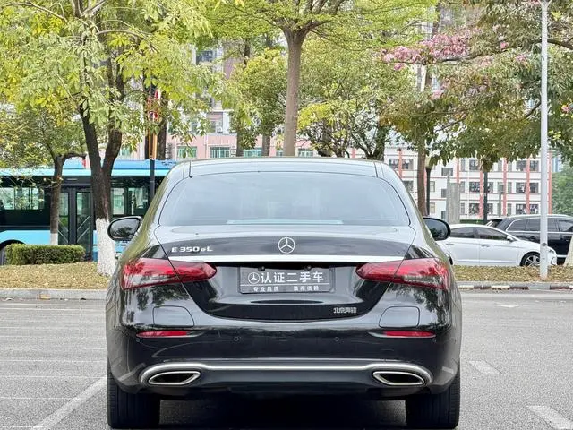Mercedes-Benz Mercedes-Benz E-class PHEV Facelift E 350 e L sedan