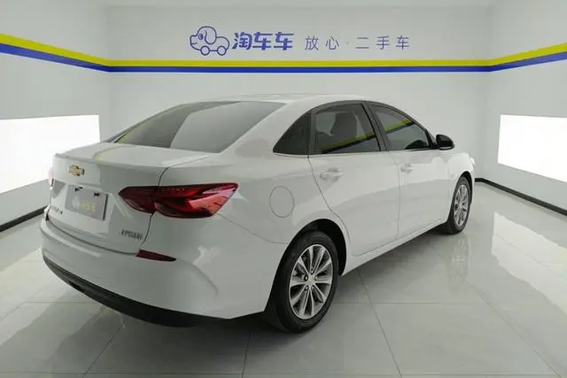 Chevrolet Cruze 320 Automatic Enjoy Edition