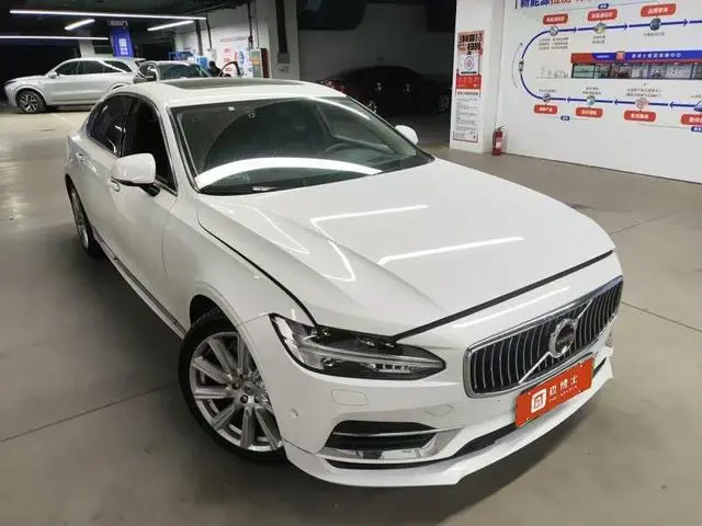 Volvo Volvo S90 PHEV T8 E-drive hybrid Zhiya Edition Country V