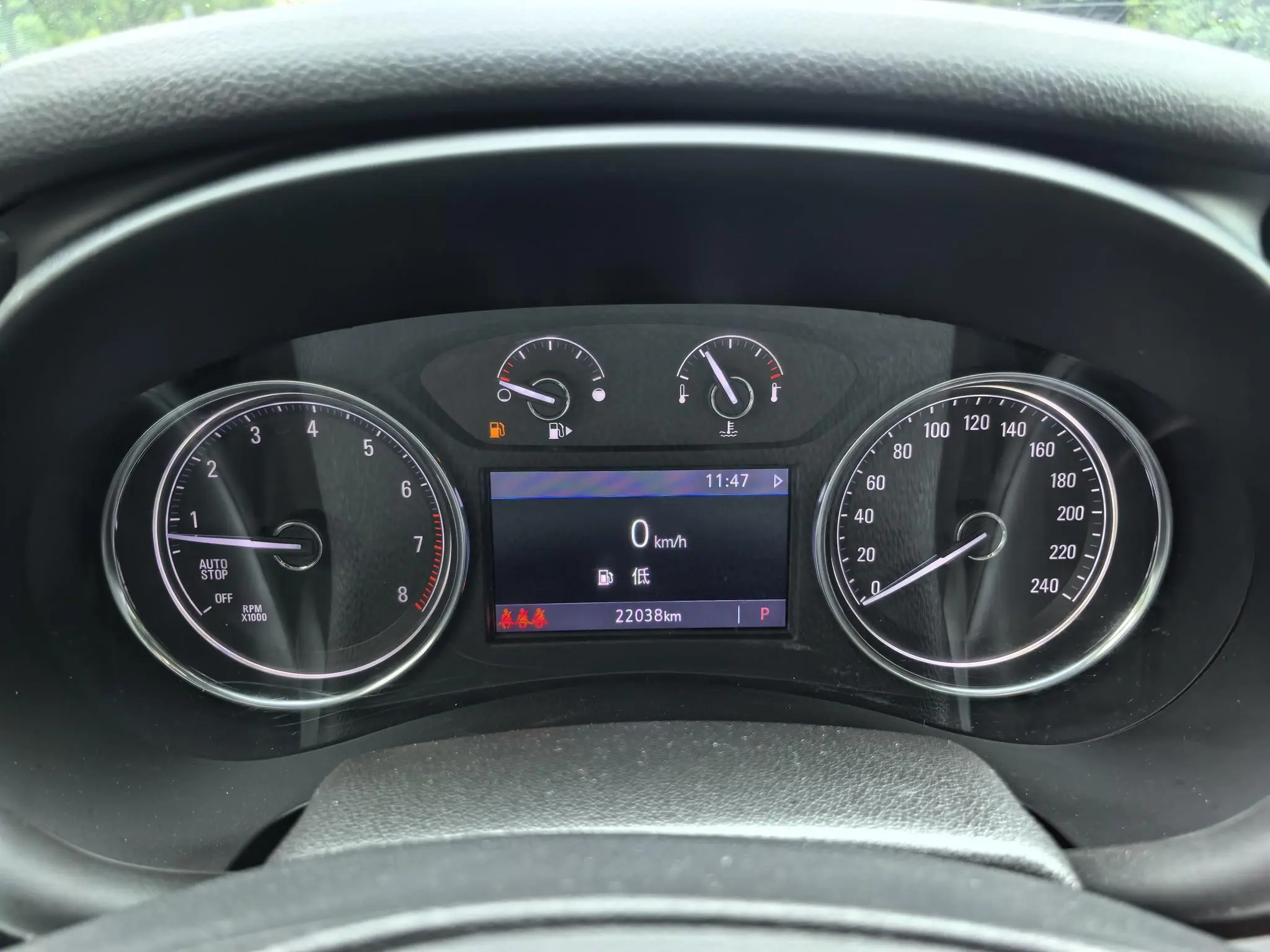 Buick Lacrosse 652T luxury
