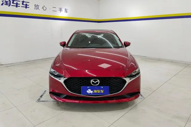 Mazda Mazda 3 Angkesaila 1.5L automatic quality version