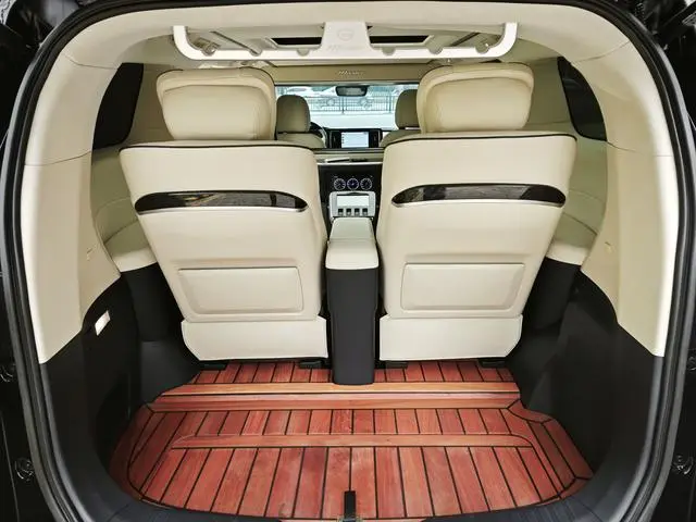 GAC Trumpchi M8 Master Series 390T four-seater Royal Edition